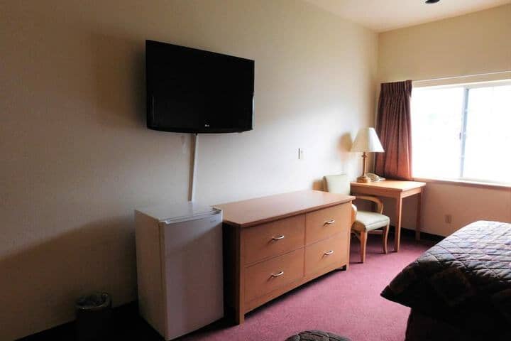 Room 13 of 35